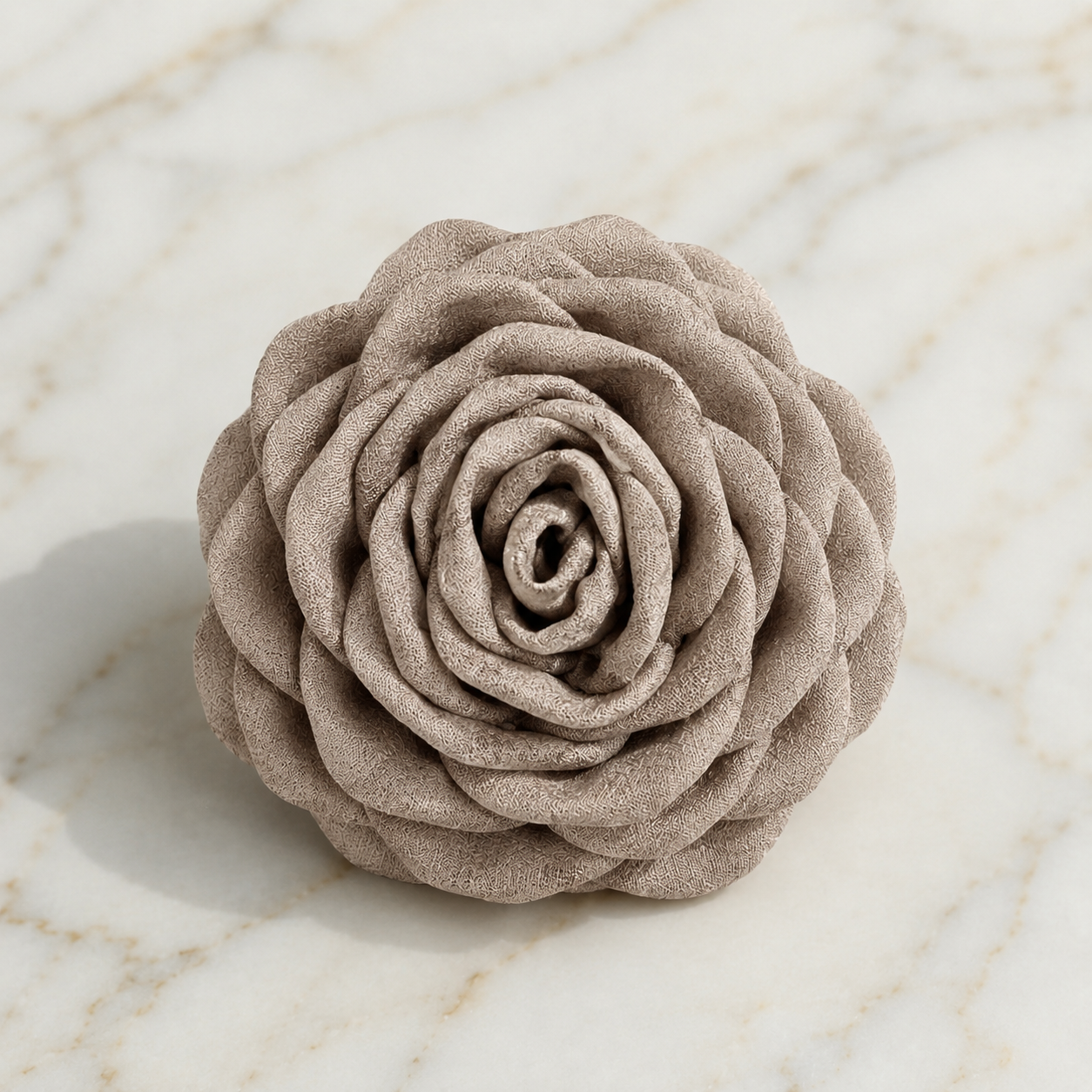 NAMISO - Hana Rose - hårklemme - Taupe (12 cm.)