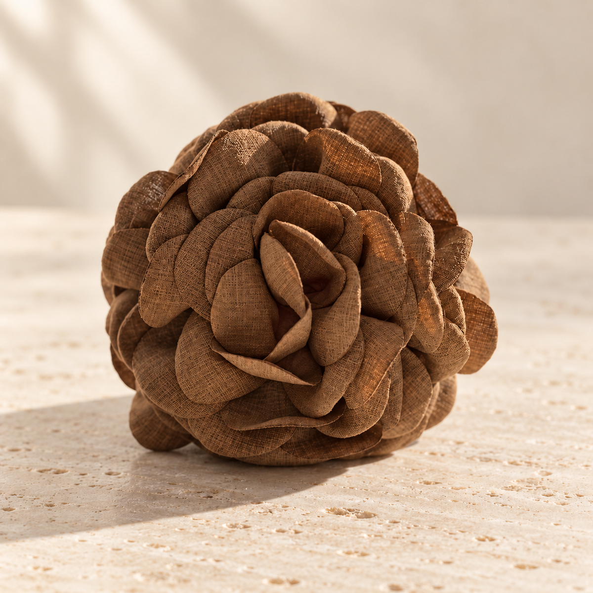 NAMISO - Hana Rose hårklemme - Toffee  (12 cm.)