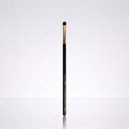 Natalie Maria Scandinavian | 0.4 Precision eye brush