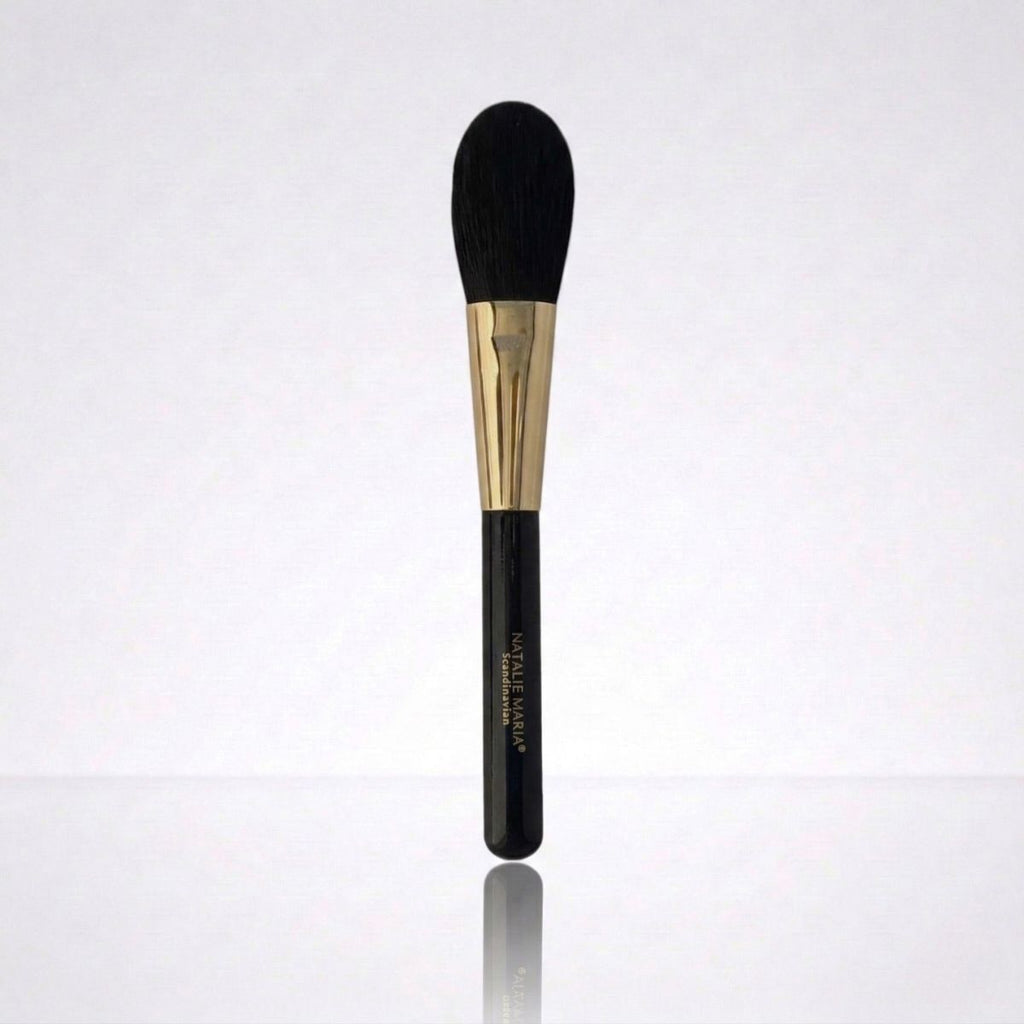 Natalie Maria Scandinavian | 4.18 Setting Powder brush