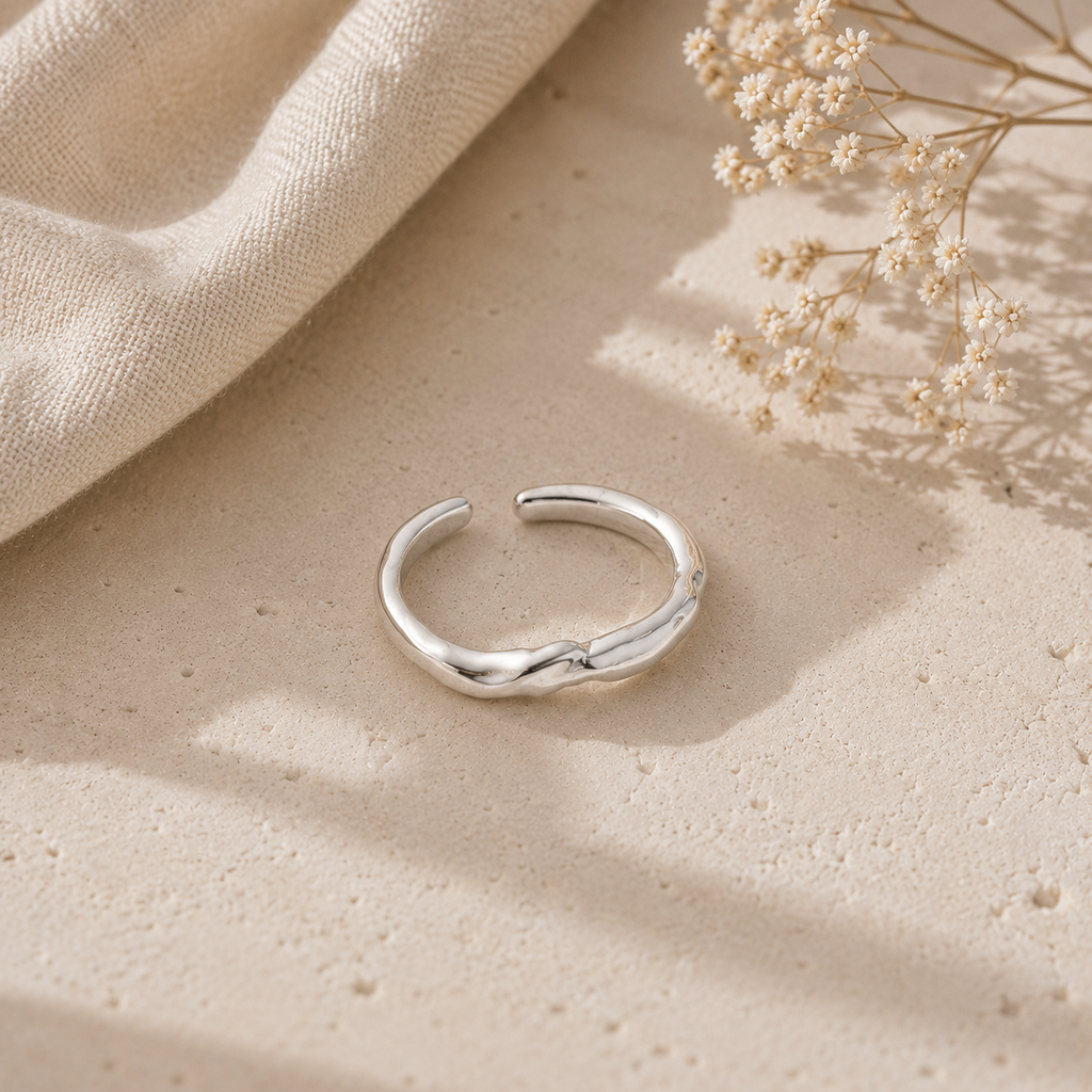 WOLFF JEWELRY - Rusty Ring - 18 karat Silver