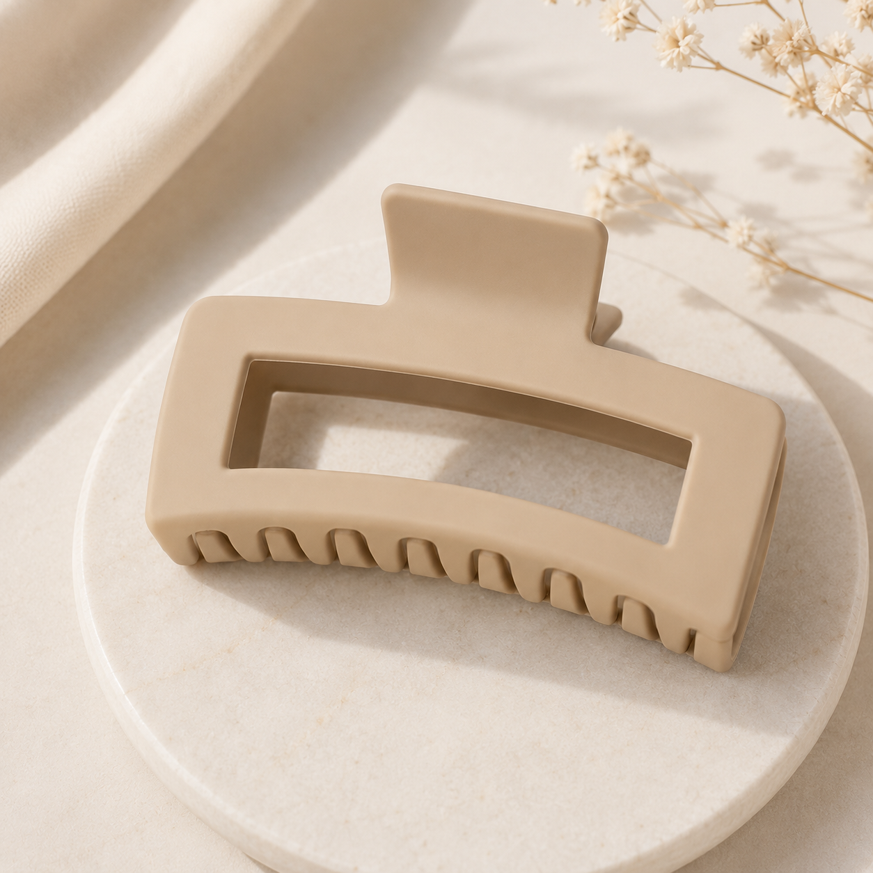 FORUDBESTILLING: Namiso - Vera - stor hårklemme - Beige (13 cm.)