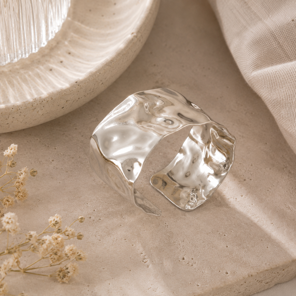WOLFF JEWELRY - Mindy Big Bangle - Sølvfarvet (Vandfast)